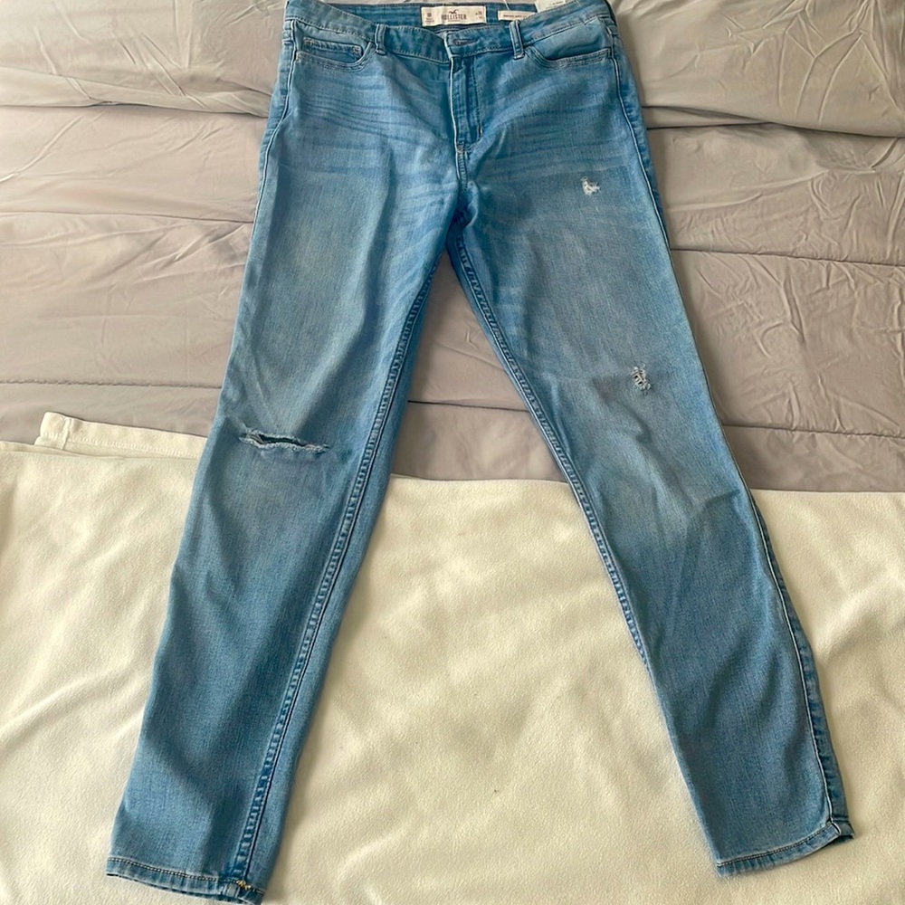 Hollister High Rise Super Skinny Jeans